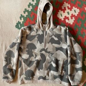 REI Gray Camouflage Hooded Sherpa Windbreaker